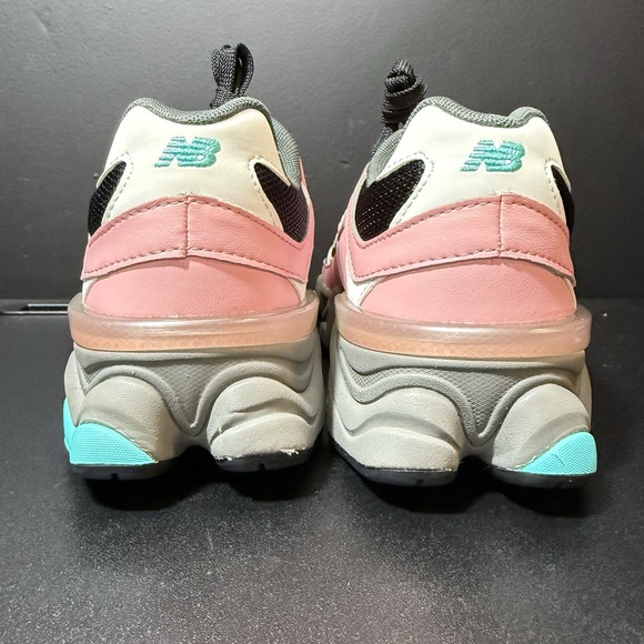 New Balance 9060 "Pink Teal" Athletic Shoes Bid Kids Size 7Y Womens 8.5 GC9060RK - Picture 6 of 14